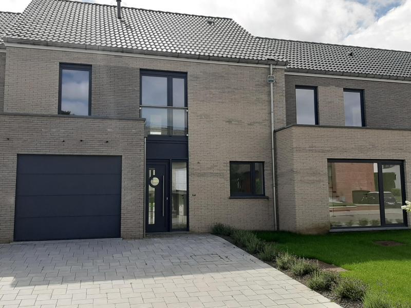 Nouvelle maison 2-façades à la périphérie de Welkenraedt située à 4840 Welkenraedt 