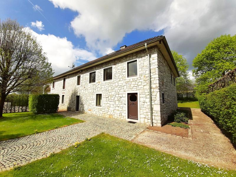 Rénovation sophistiquée d'une ferme avec un énorme potentiel située à 4730 Raeren (Belven) 